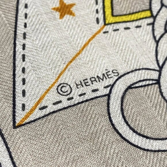 HERMES Carrejean/Shawl Carre 140 Beige Yellow Multi Cashmere Silk Scarf - Picture 2 of 6